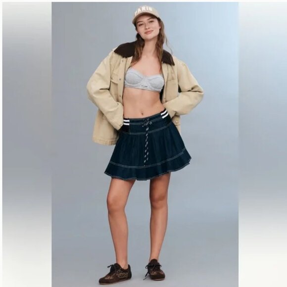 Anthropologie Dresses & Skirts - NWT Pilcro Anthropologie Sporty Tiered Soft Dark Denim Mini Skirt Women's Medium